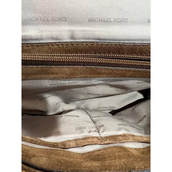 Michael Kors Quilted Suede Shoulder Bag with Gold Chain Strap Brown - Picture 9 of 13